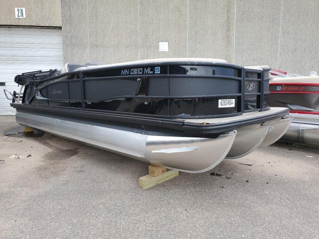  Salvage Brlt Pontoon