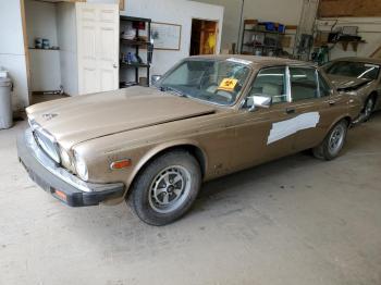  Salvage Jaguar Xj6