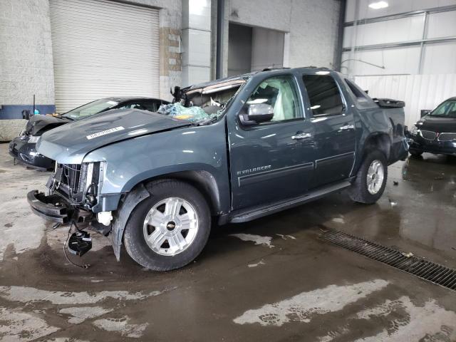  Salvage Chevrolet Avalanche