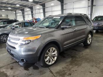  Salvage Ford Explorer