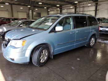  Salvage Chrysler Minivan