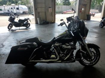  Salvage Harley-Davidson Fl