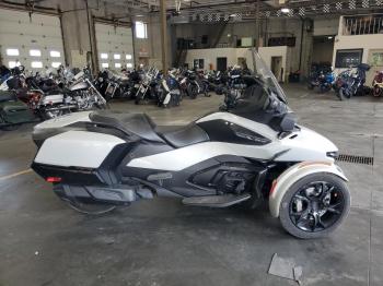  Salvage Can-Am Spyder