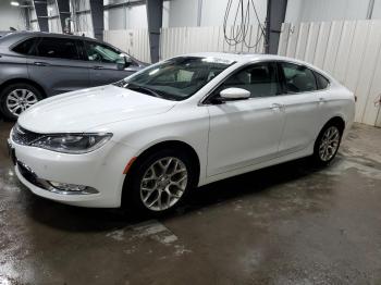  Salvage Chrysler 200