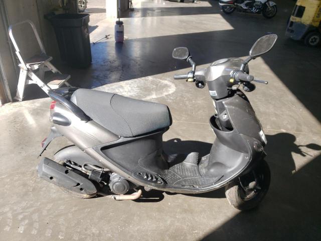  Salvage Genuine Scooter Co. Scooter