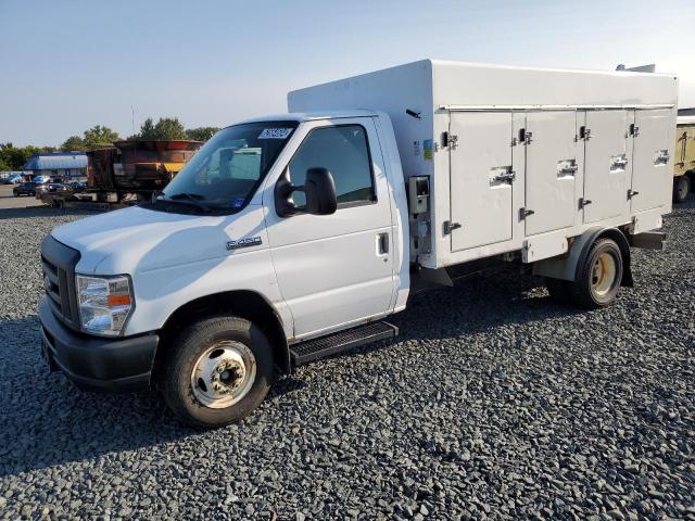  Salvage Ford Econoline