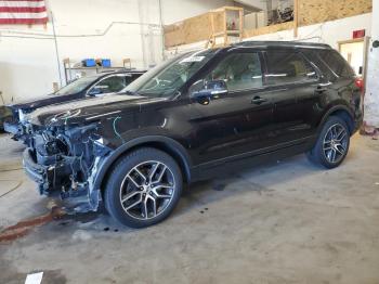  Salvage Ford Explorer