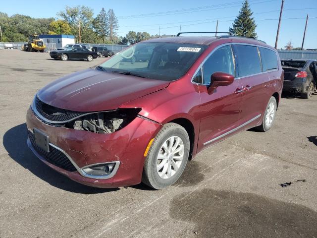  Salvage Chrysler Pacifica