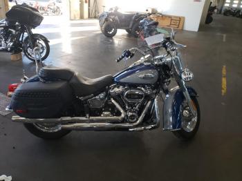  Salvage Harley-Davidson Flhcs