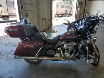  Salvage Harley-Davidson Fl