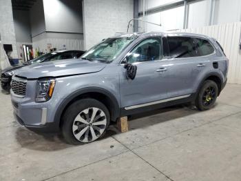  Salvage Kia Telluride