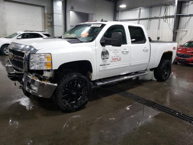  Salvage Chevrolet 3500