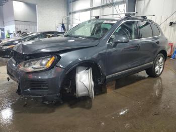  Salvage Volkswagen Touareg