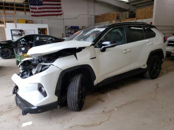  Salvage Toyota RAV4