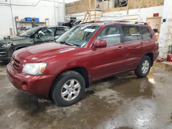  Salvage Toyota Highlander