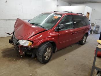  Salvage Dodge Caravan