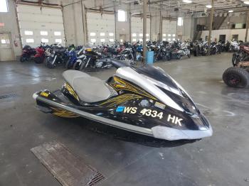  Salvage Yaha Jetski