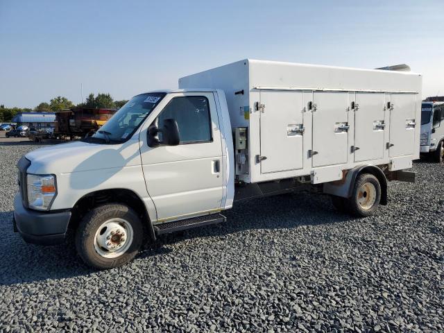  Salvage Ford Econoline