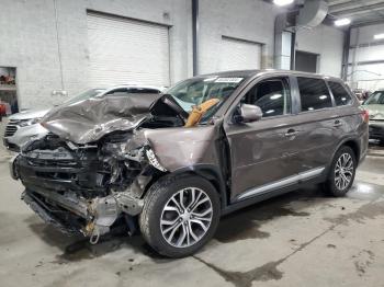  Salvage Mitsubishi Outlander