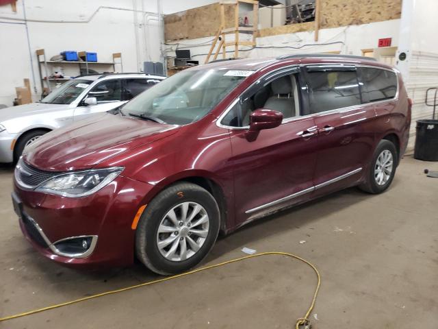  Salvage Chrysler Pacifica