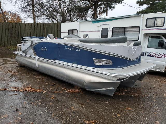  Salvage Aval Boat