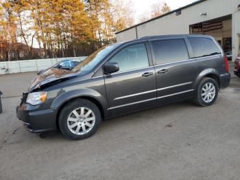  Salvage Chrysler Minivan