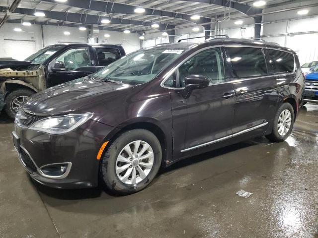  Salvage Chrysler Pacifica