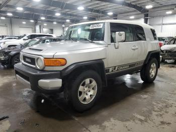  Salvage Toyota FJ Cruiser