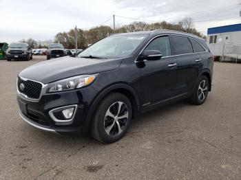  Salvage Kia Sorento