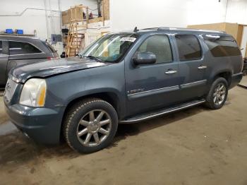  Salvage GMC Yukon