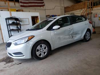  Salvage Kia Forte