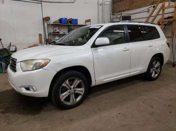  Salvage Toyota Highlander