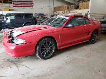  Salvage Ford Mustang