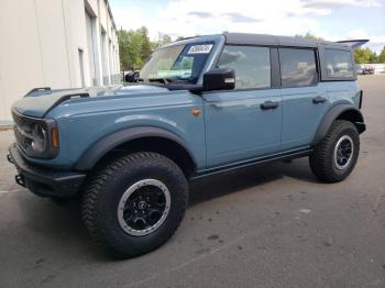  Salvage Ford Bronco