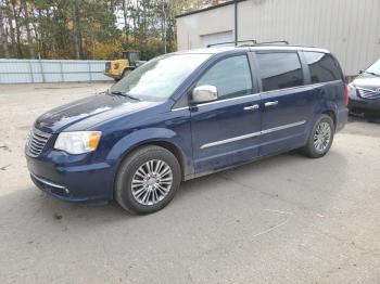  Salvage Chrysler Minivan