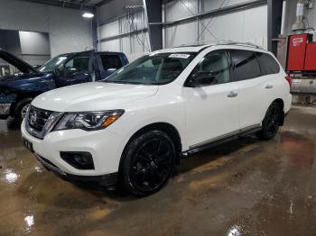  Salvage Nissan Pathfinder