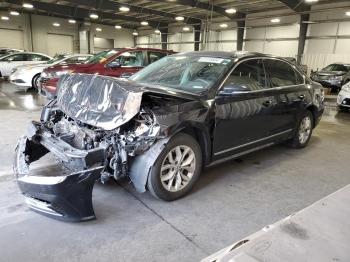  Salvage Volkswagen Passat