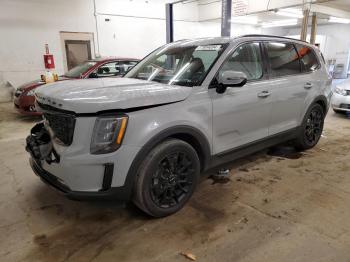  Salvage Kia Telluride