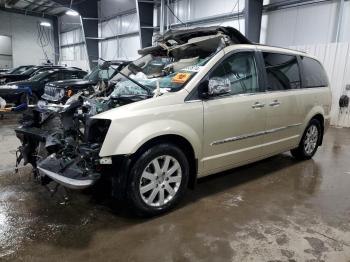  Salvage Chrysler Minivan