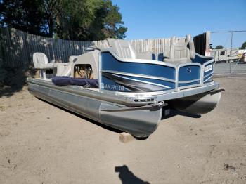  Salvage Premier Pontoon