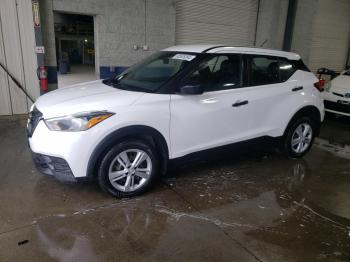  Salvage Nissan Kicks