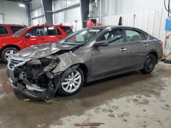  Salvage Nissan Altima