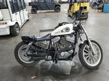  Salvage Harley-Davidson Sprtstr883