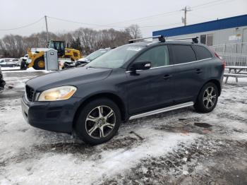  Salvage Volvo XC60