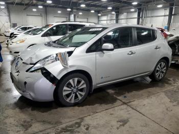  Salvage Nissan LEAF