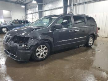  Salvage Chrysler Minivan