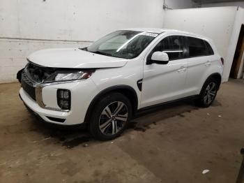  Salvage Mitsubishi Outlander