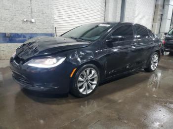  Salvage Chrysler 200