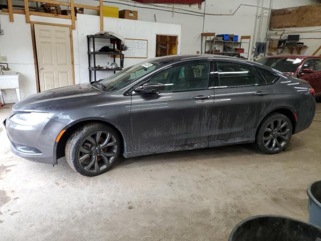  Salvage Chrysler 200