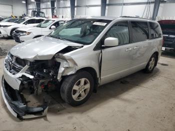  Salvage Dodge Caravan